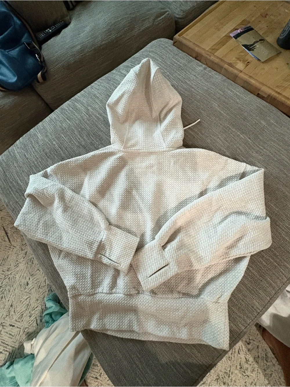 Women’s Textured Hooded Sweater - Light Beige